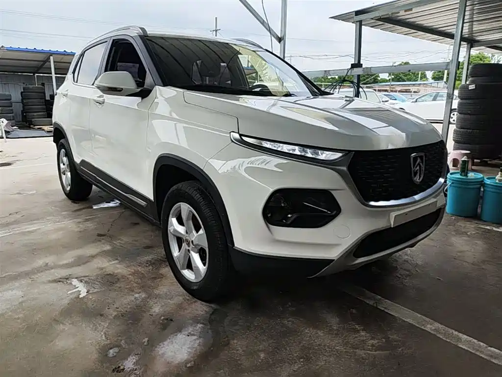 Baojun 510 2019 2019 1.5L CVT Joy Edition China VI