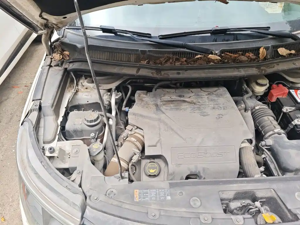 Фото 21 - Ford Explorer (Import)