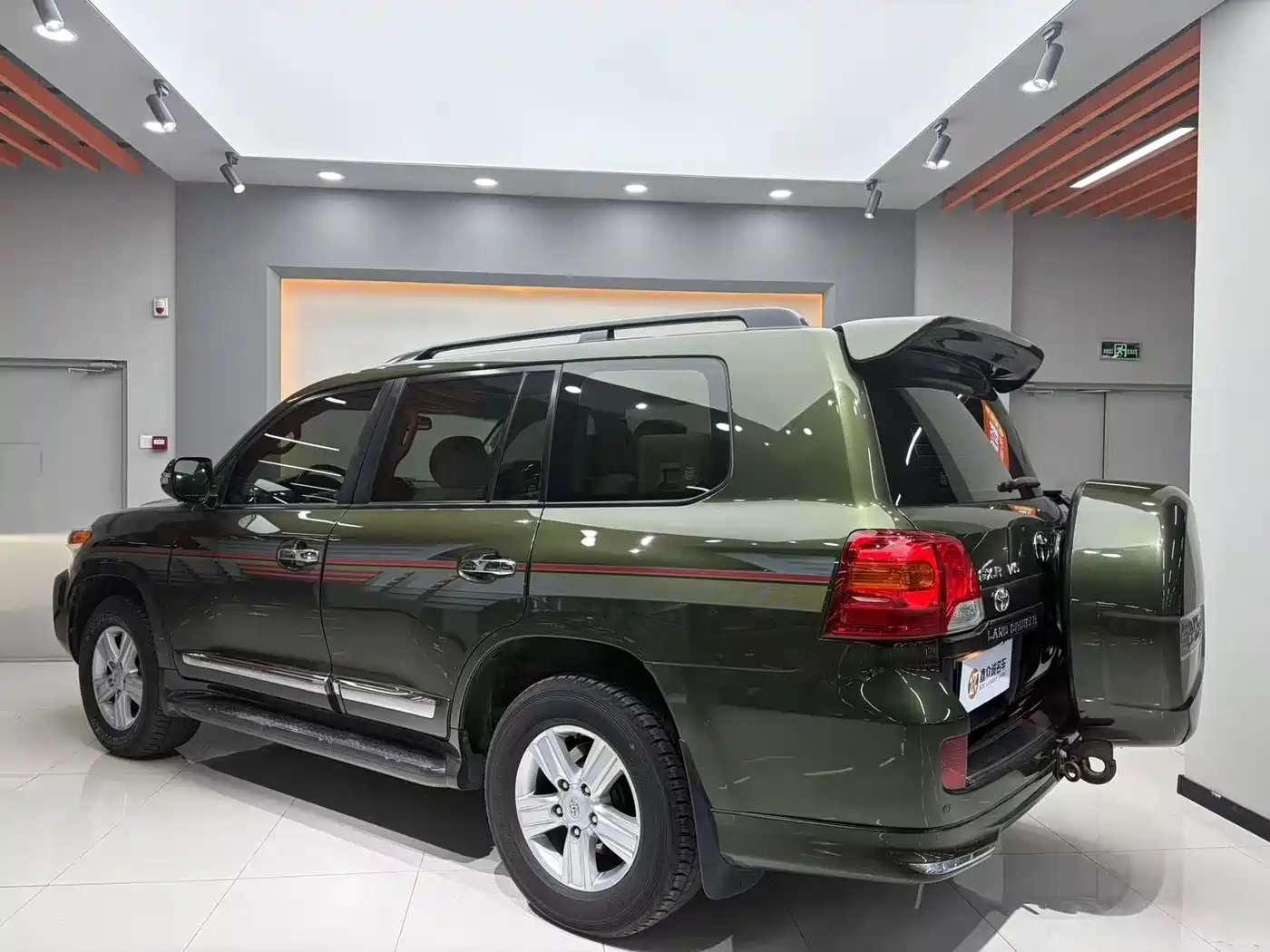 Toyota Land Cruiser (Import) фото 6