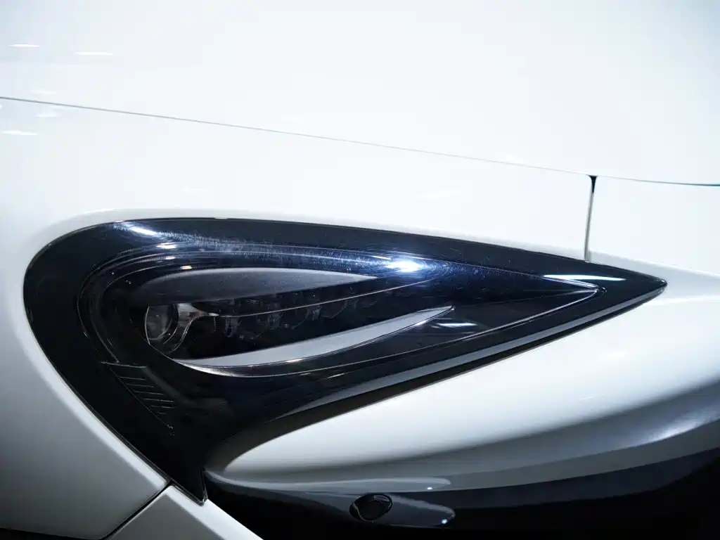 McLaren 570 2019 2015 570S 3.8T Coupe