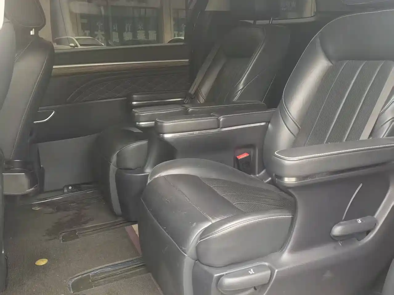 GAC Trumpchi Trumpchi M8 2020 Pilot 390T Prestige Edition фото 9