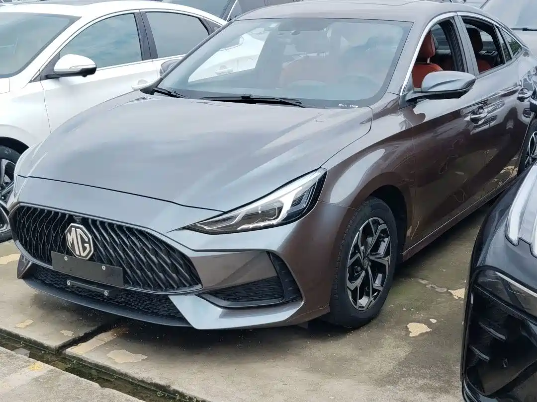 Photo 2 - MG MG5