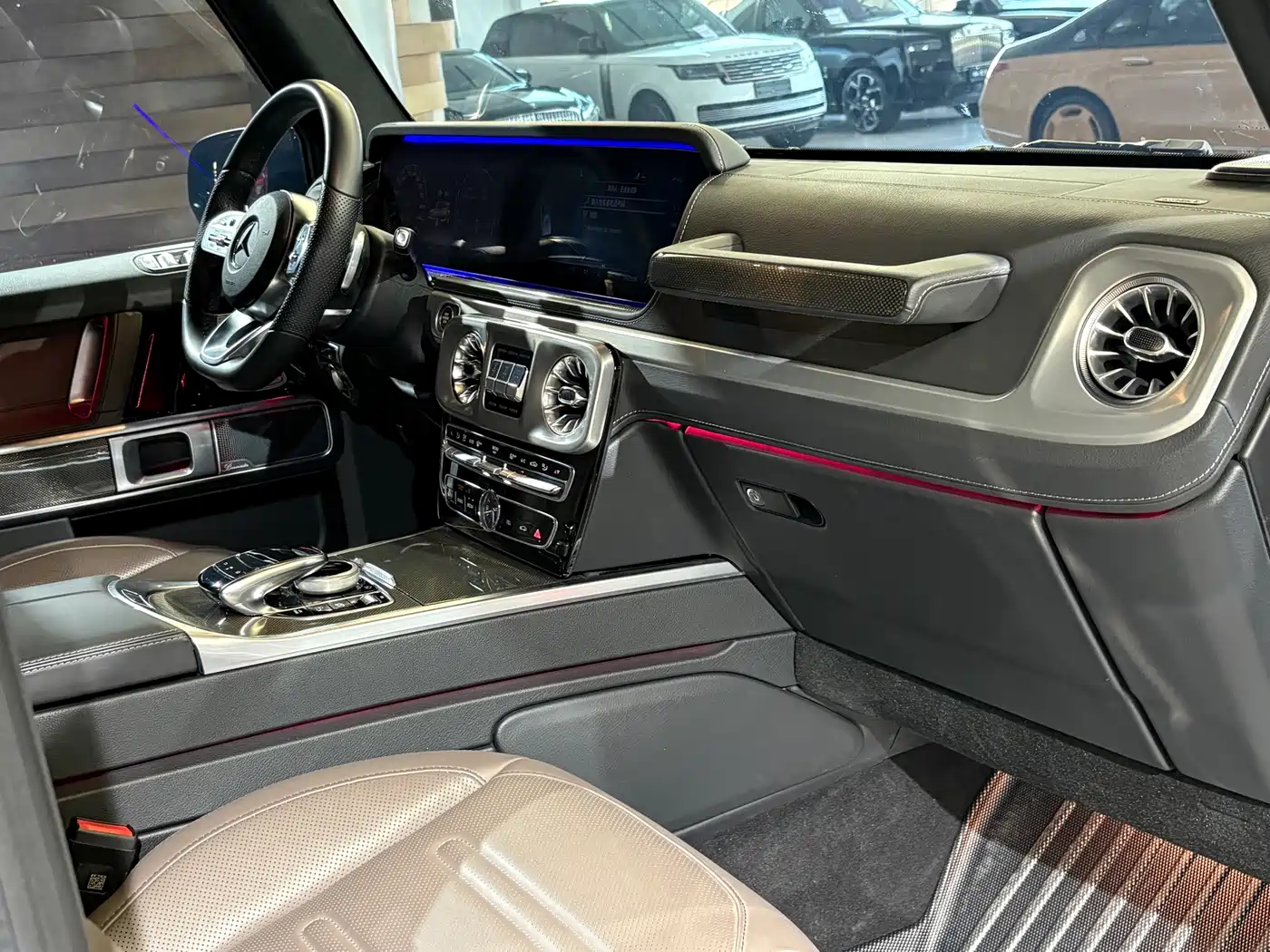Mercedes-Benz G-Class 2023 G 500 фото 15