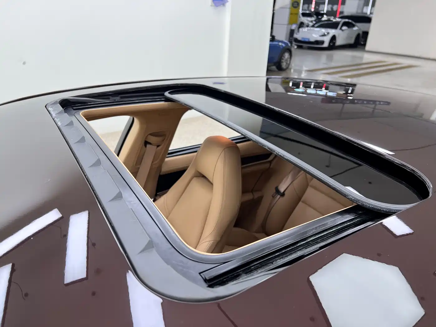Porsche Panamera 2016 Panamera 4 Edition 3.0T фото 39