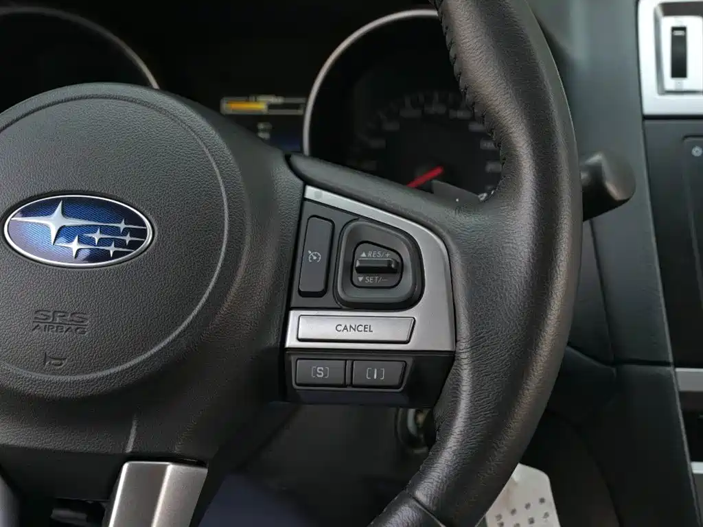 Subaru Legacy 2016 2.5i AWD Trend Edition фото 13