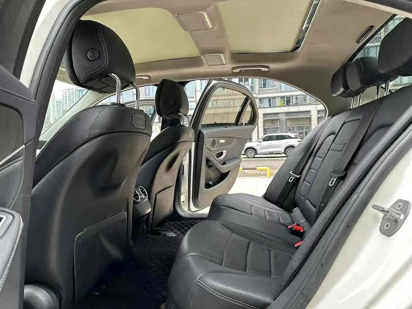 Mercedes-Benz C-Class 2016 C 200 L 4MATIC фото 6