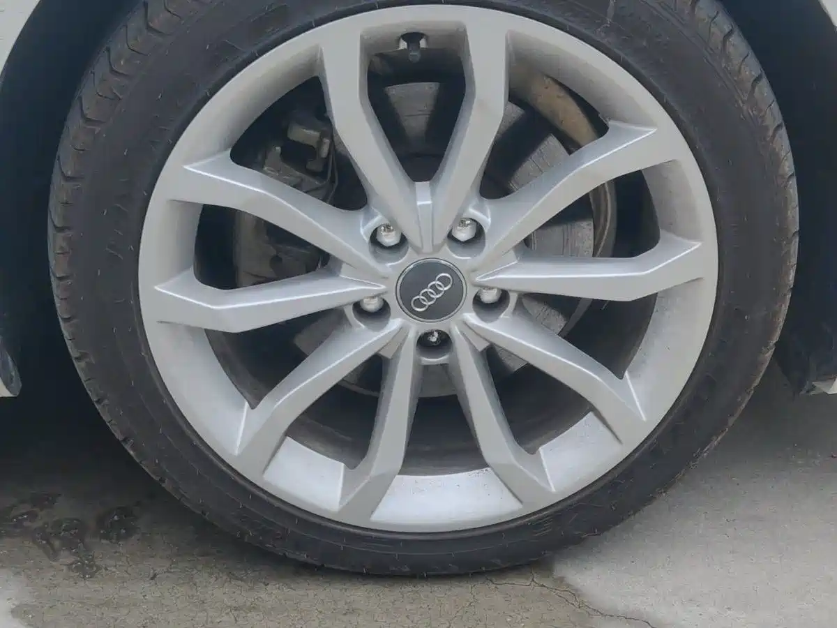 Audi A4L 2019 40 TFSI Fashion (China VI) фото 7