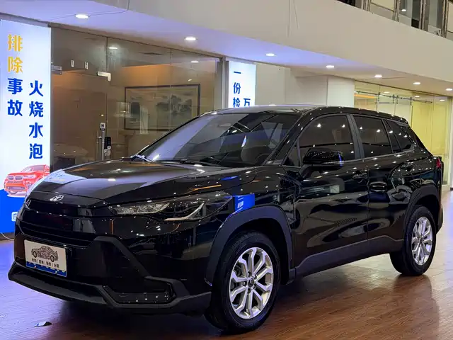  Toyota Frontlander 2025 2.0L CVT Base Version
