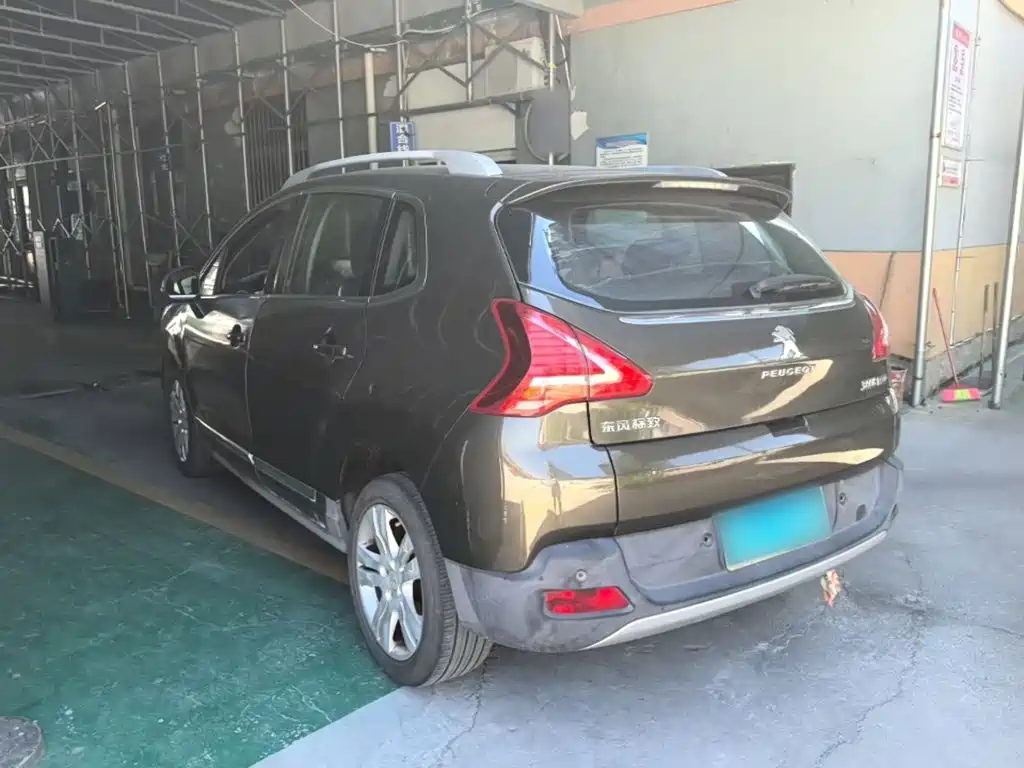 Peugeot 3008 2016 2015 1.6THP Automatic Classic Edition