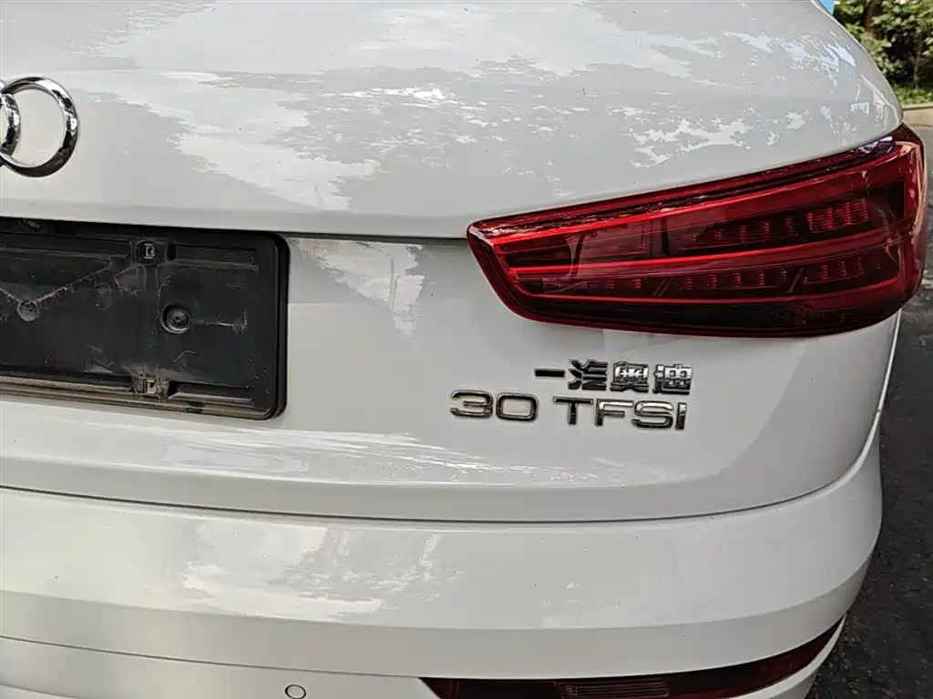 Audi Q3 2017 30 TFSI Fashion фото 8