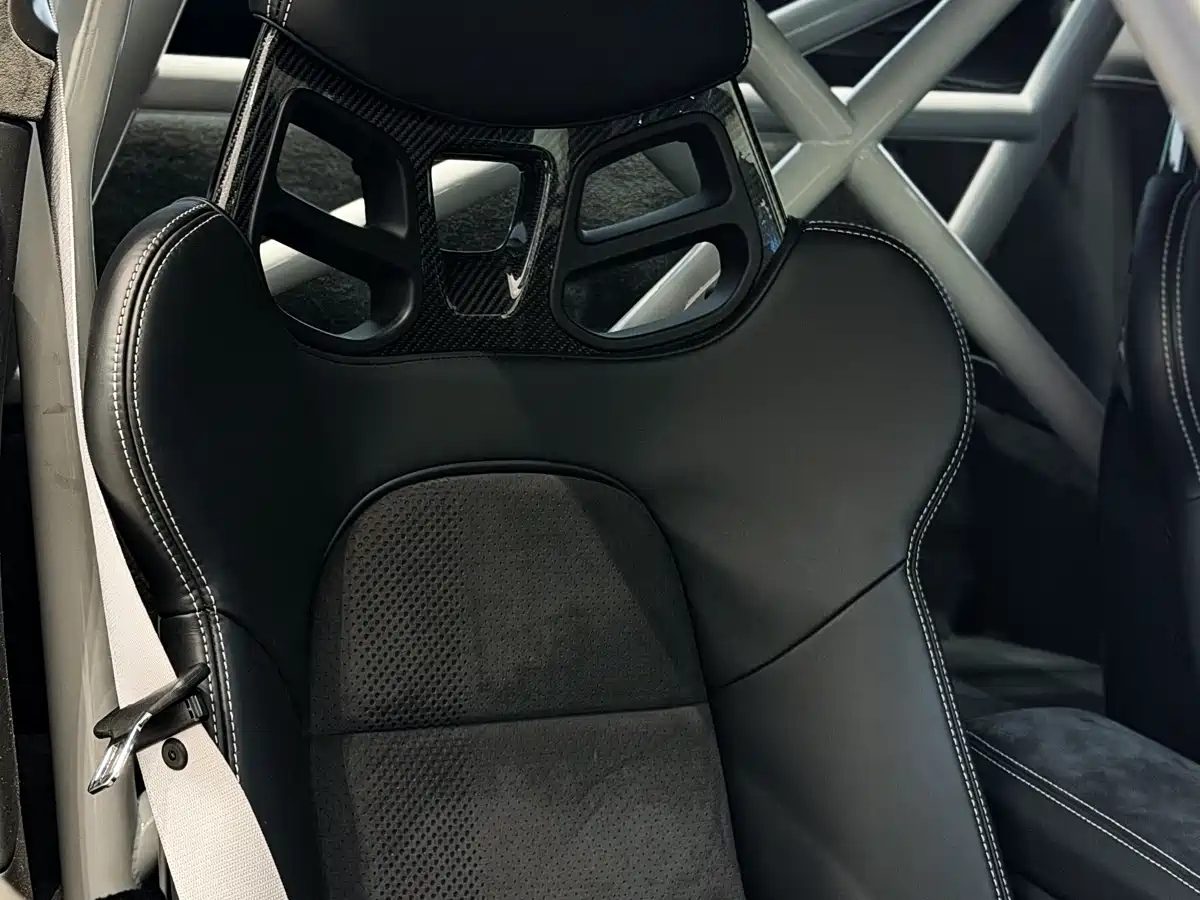Porsche 911 2018 GT3 RS 4.0L фото 10