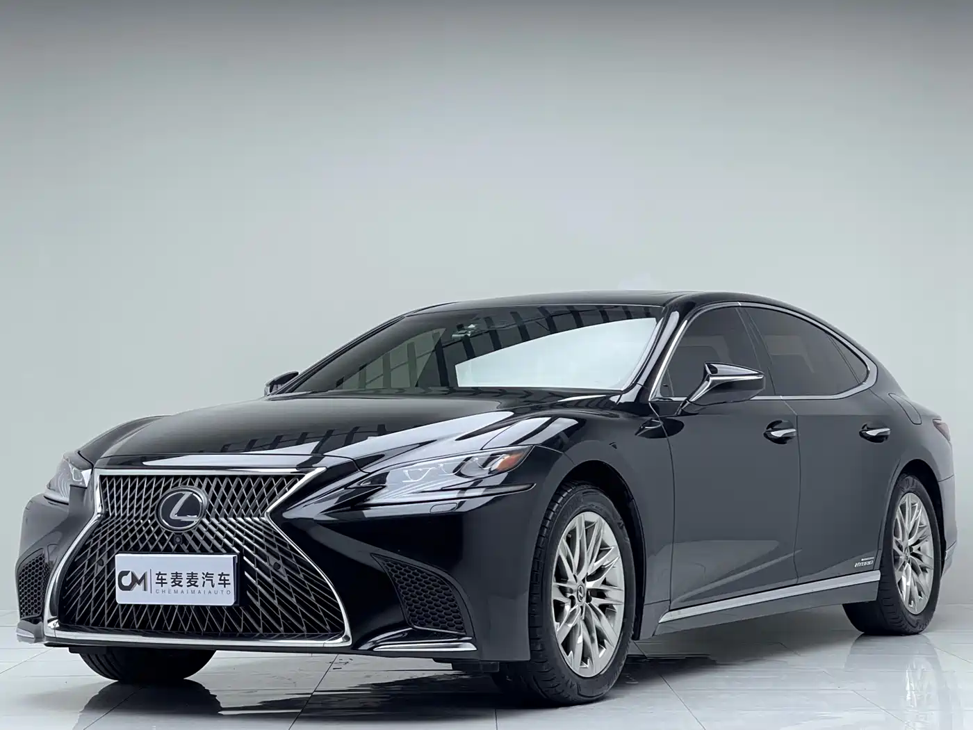 Lexus LS 2018 — пригон из Китая