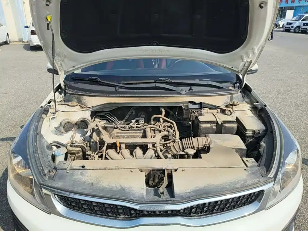 Kia KX CROSS 2018 2017 1.4L AT GLS