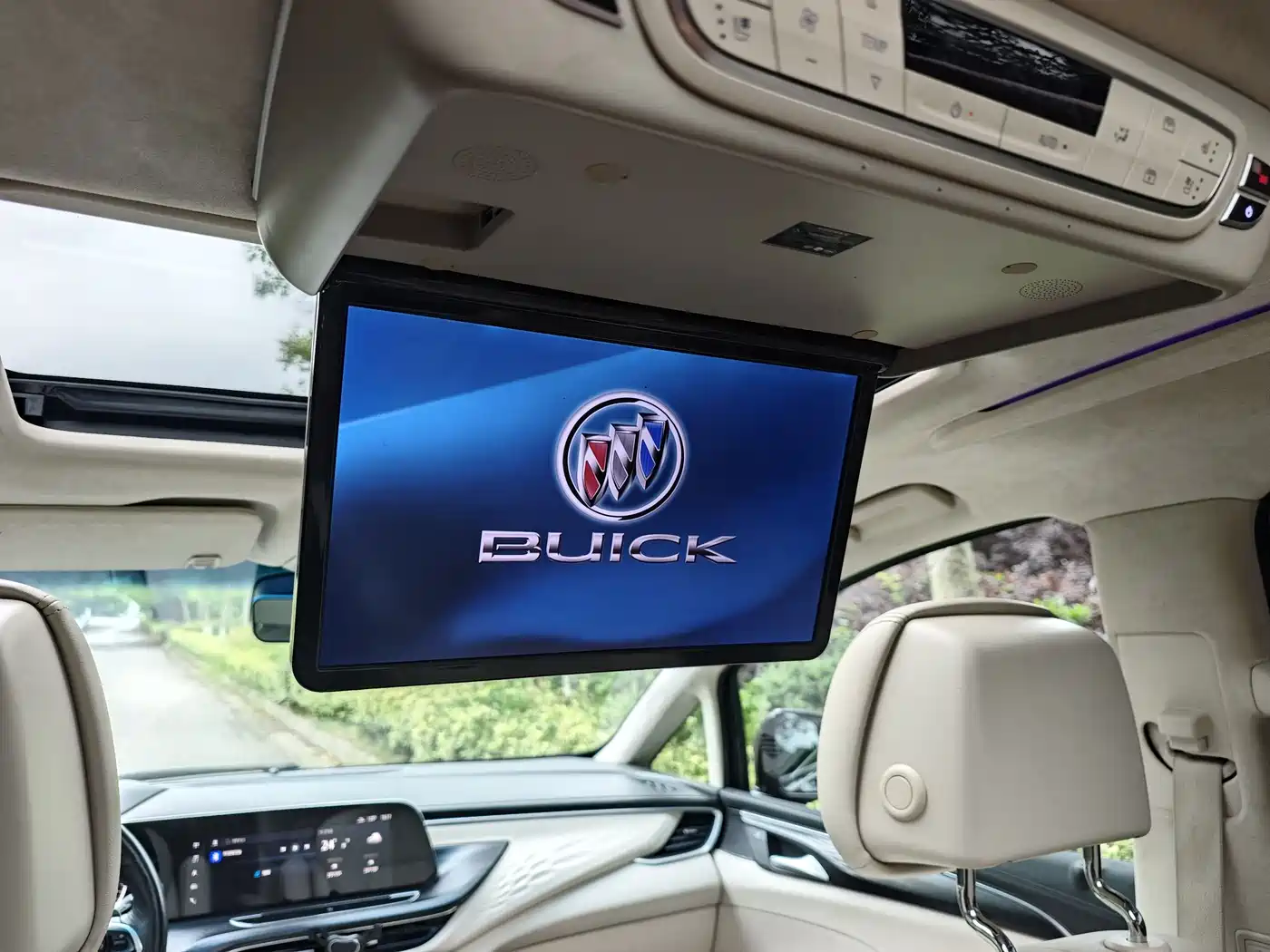 Buick GL8 2021 Avenir Aivia 7-Seater Family Edition фото 10