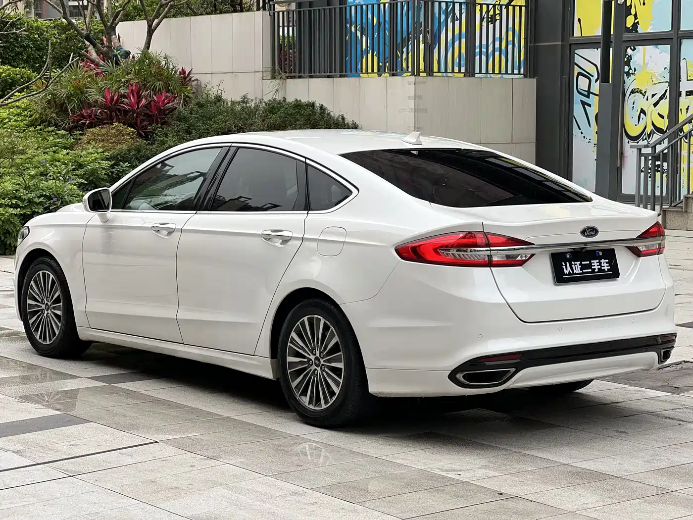 FORD MONDEO