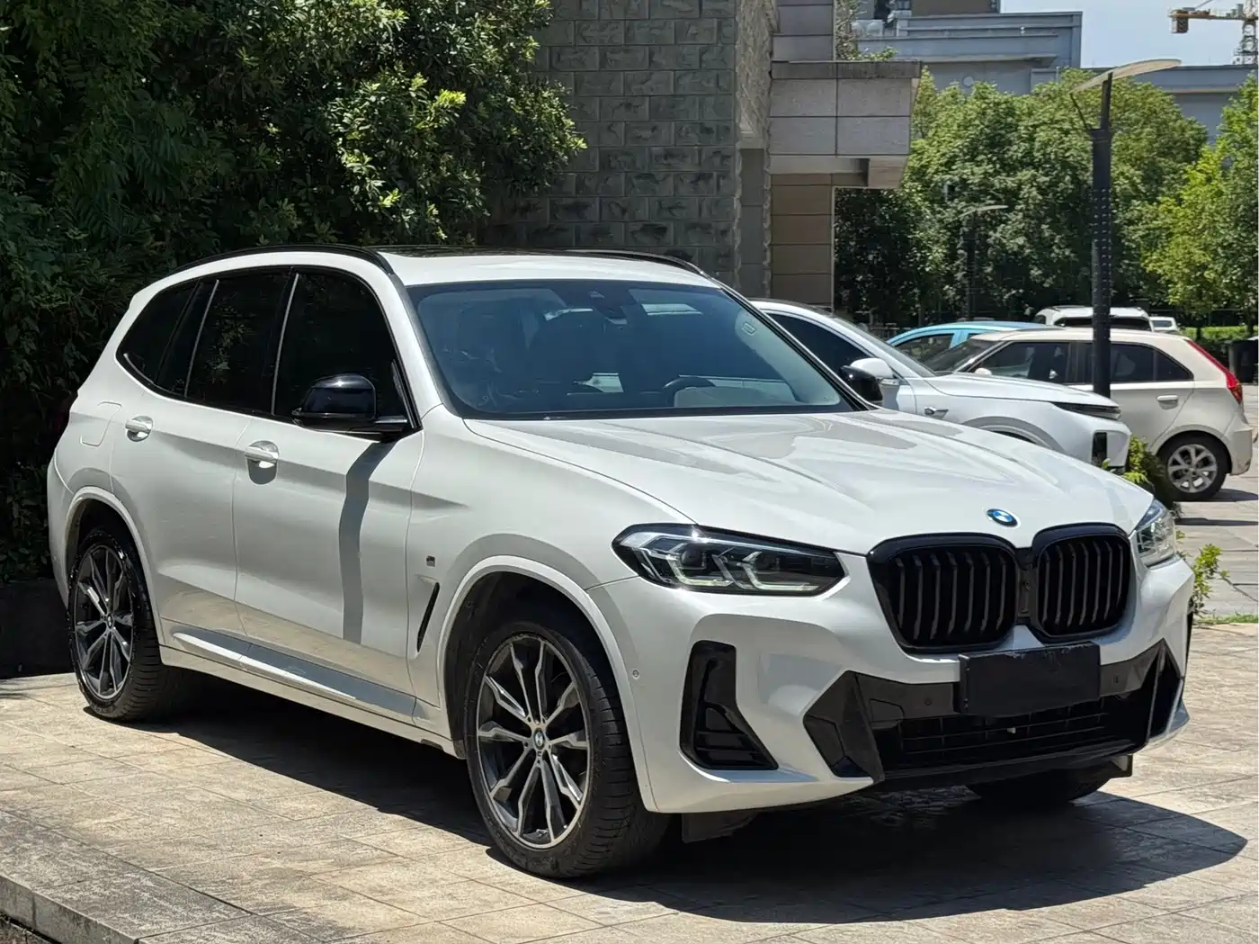 Photo 3 - BMW X3