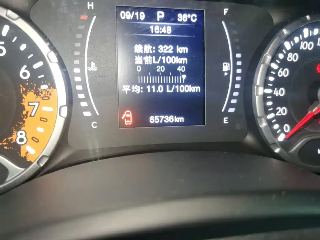 Jeep Renegade 2018 2017 180T Automatic Kinetic Edition+
