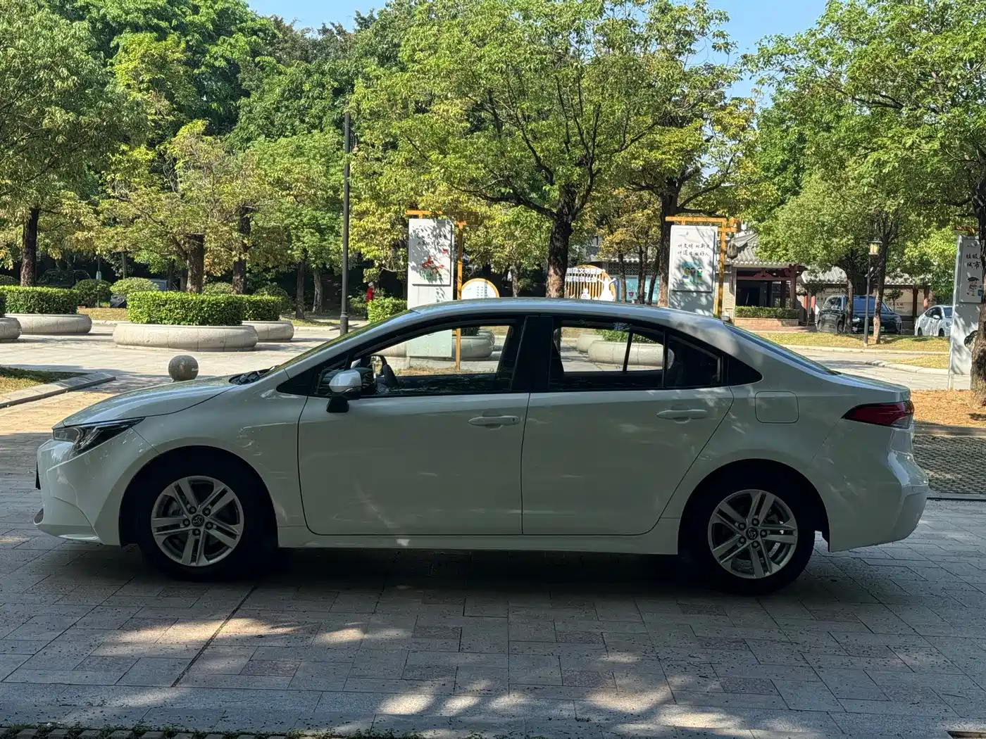 Toyota Levin 2022 TNGA 1.5L CVT Elite Edition фото 4