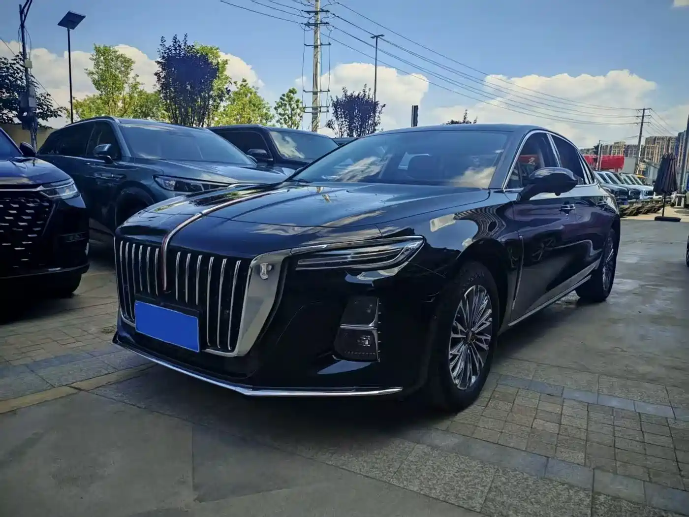 Hongqi H5 2023 2.0T Auto Smart Connect Flag Enjoy