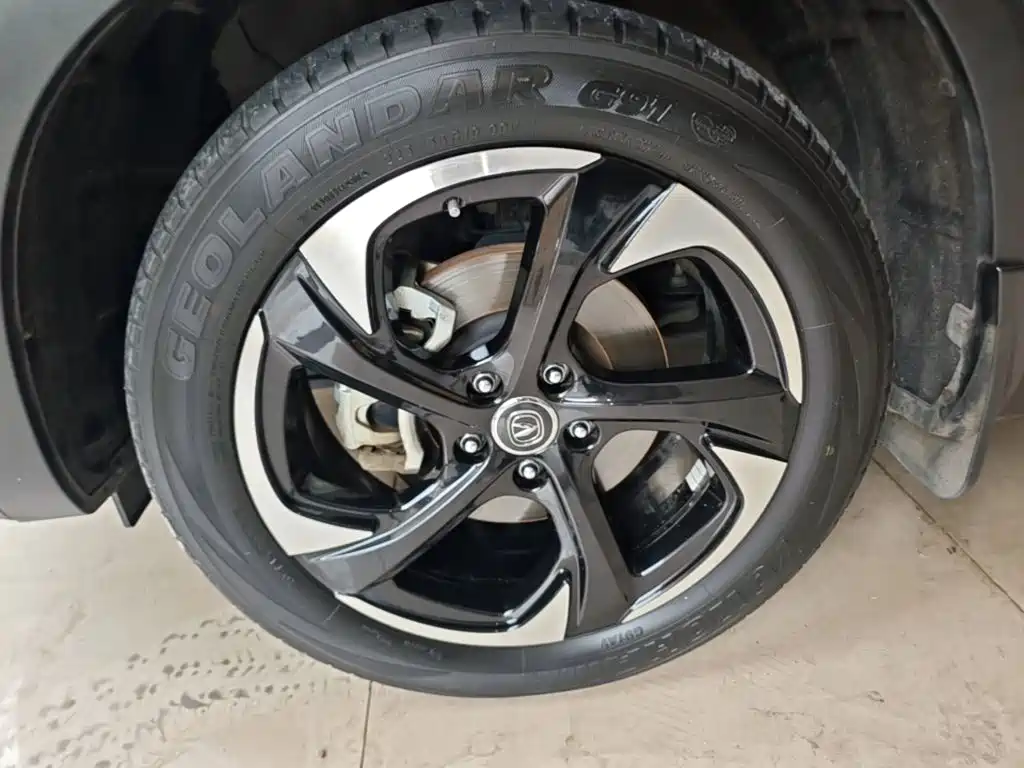 Changan CS85 2019 2019 2.0T Auto Smart Edition (China VI)