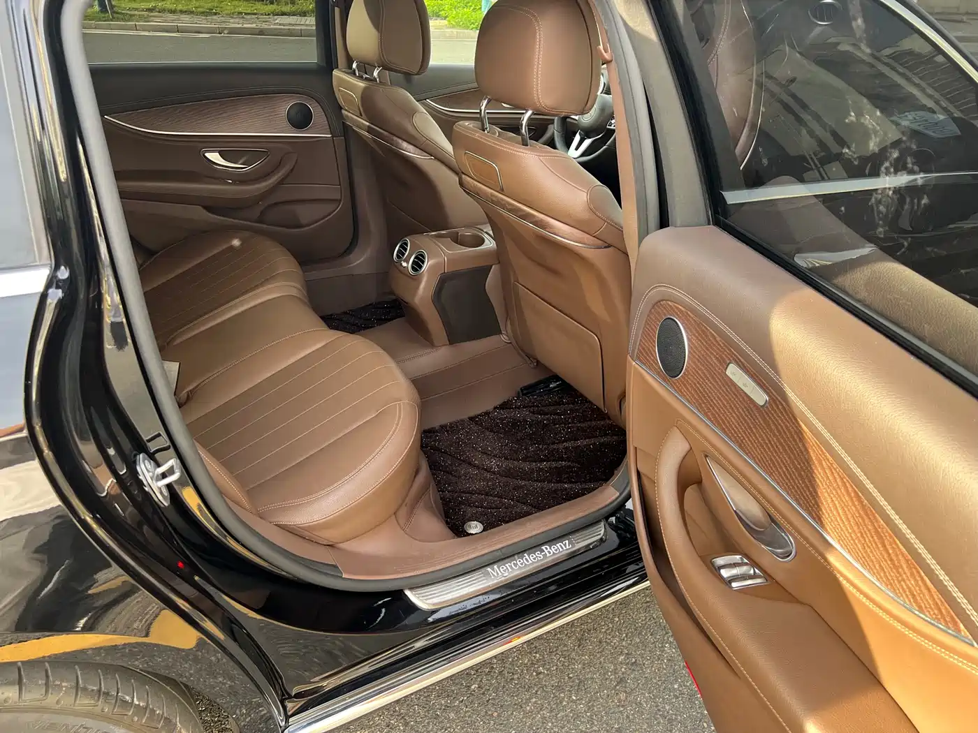 Mercedes-Benz E-Class 2020 Facelift E 300 L Fashion фото 11