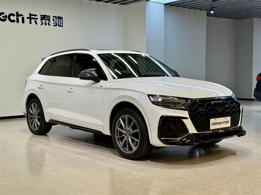 Audi Q5L 2022 45T Premium Dynamic фото 2