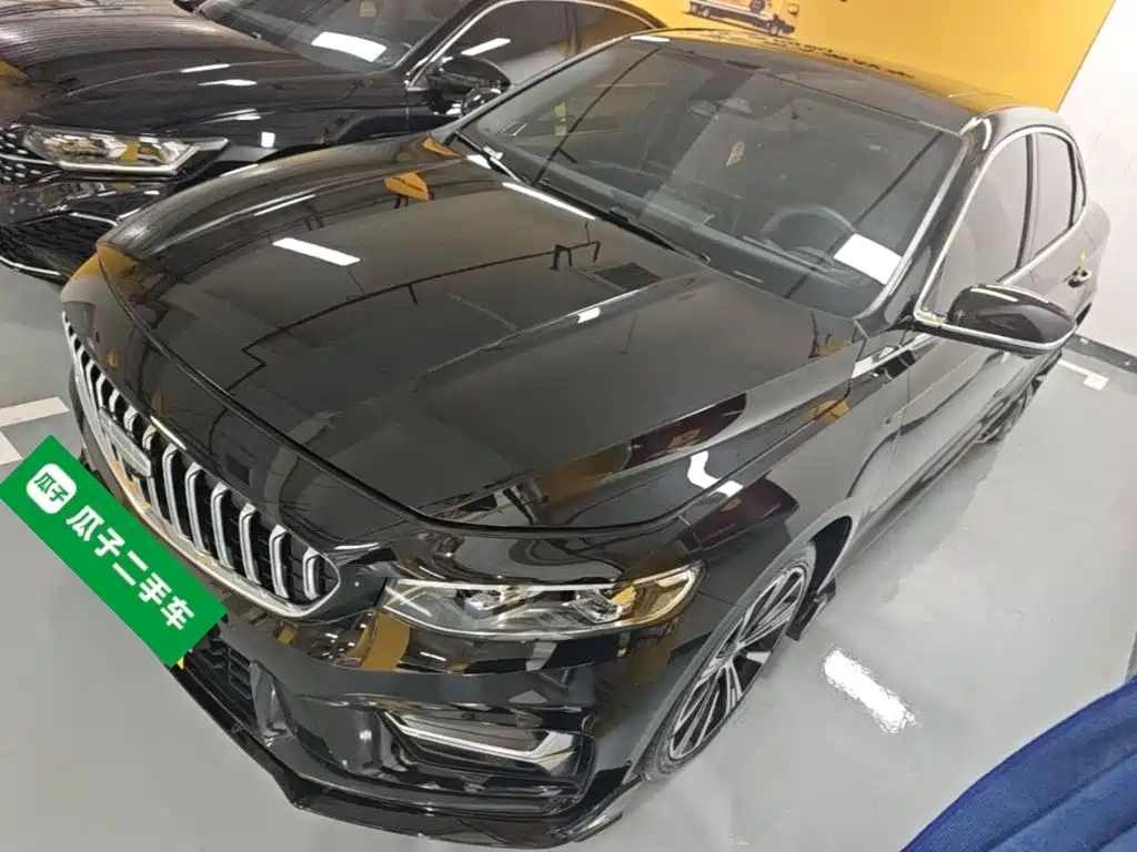 Фото 2 - Geely Preface
