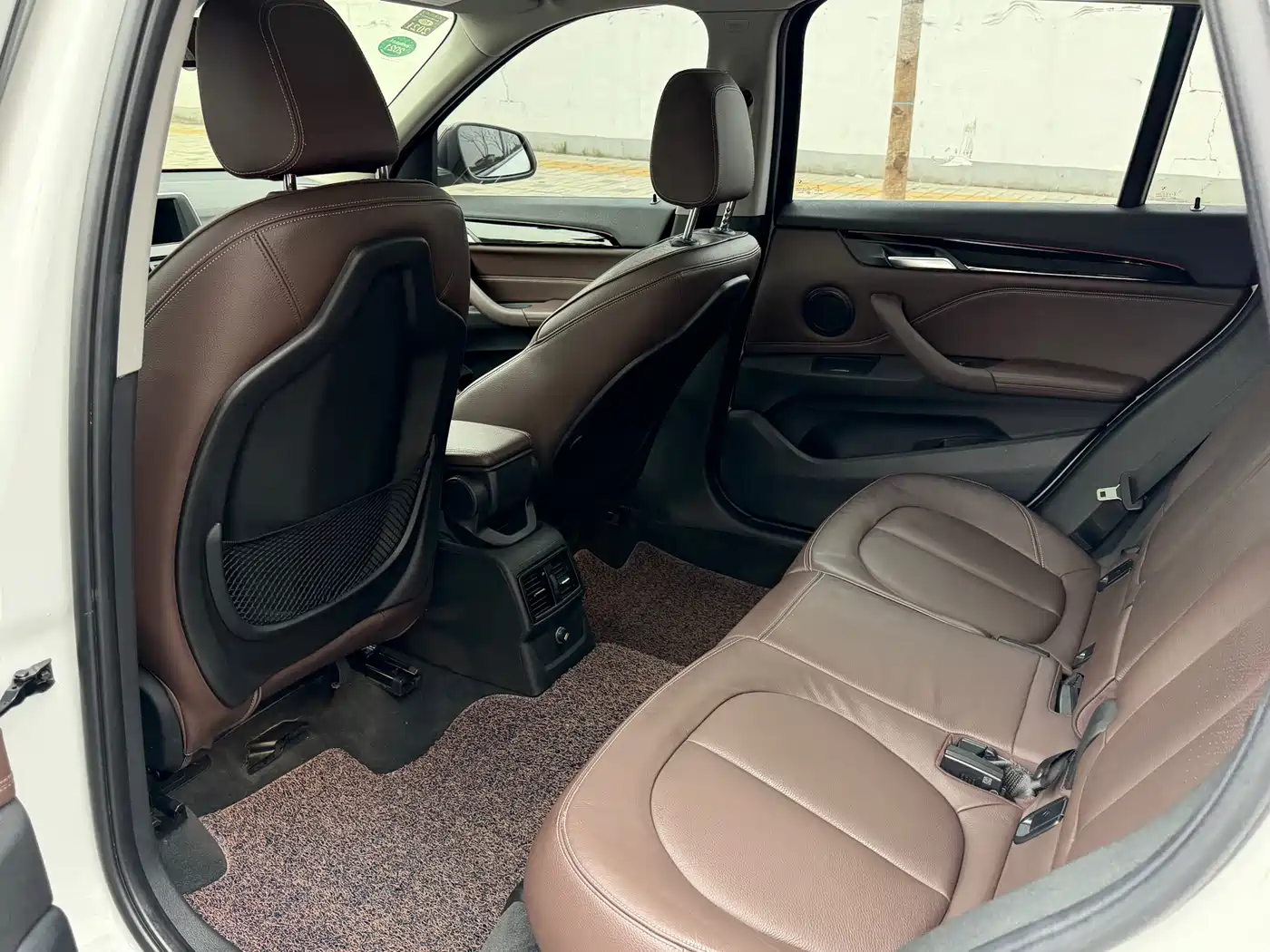 BMW X1 2018 sDrive18Li Premium Model фото 5