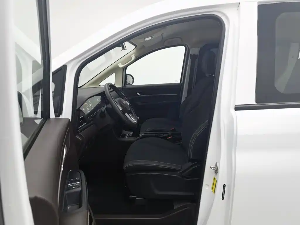BAW (Beijing Automobile Works) Ruisheng Ace M7 2024 2024 2.0L Long Wheelbase Wealth Creation 7-seater