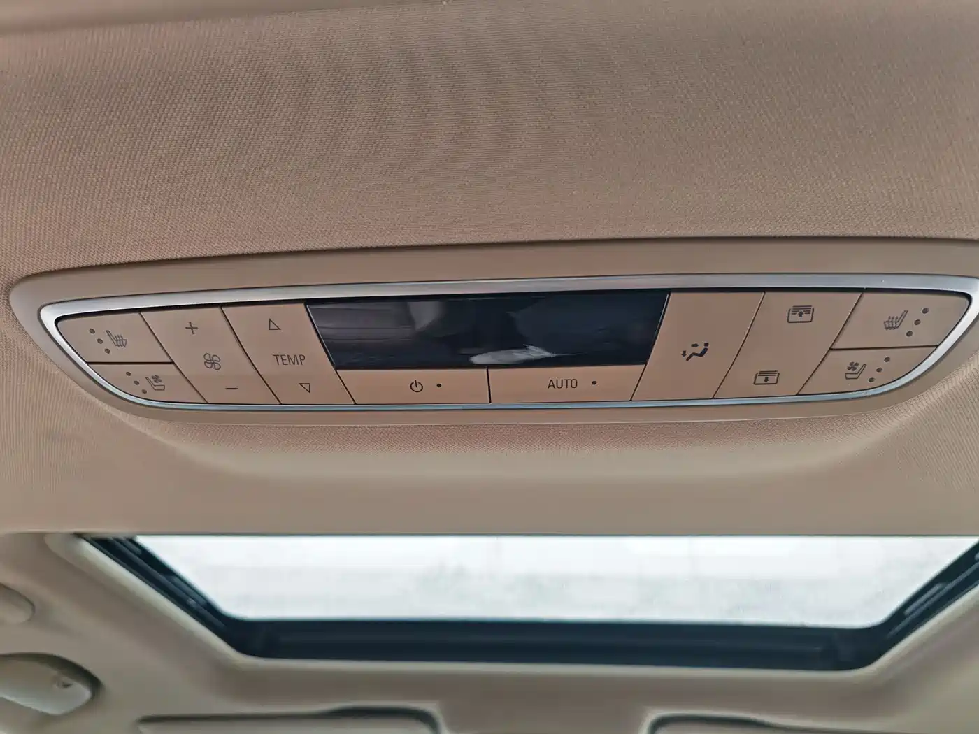 Buick GL8 2017 ES 28T Luxury China V фото 10