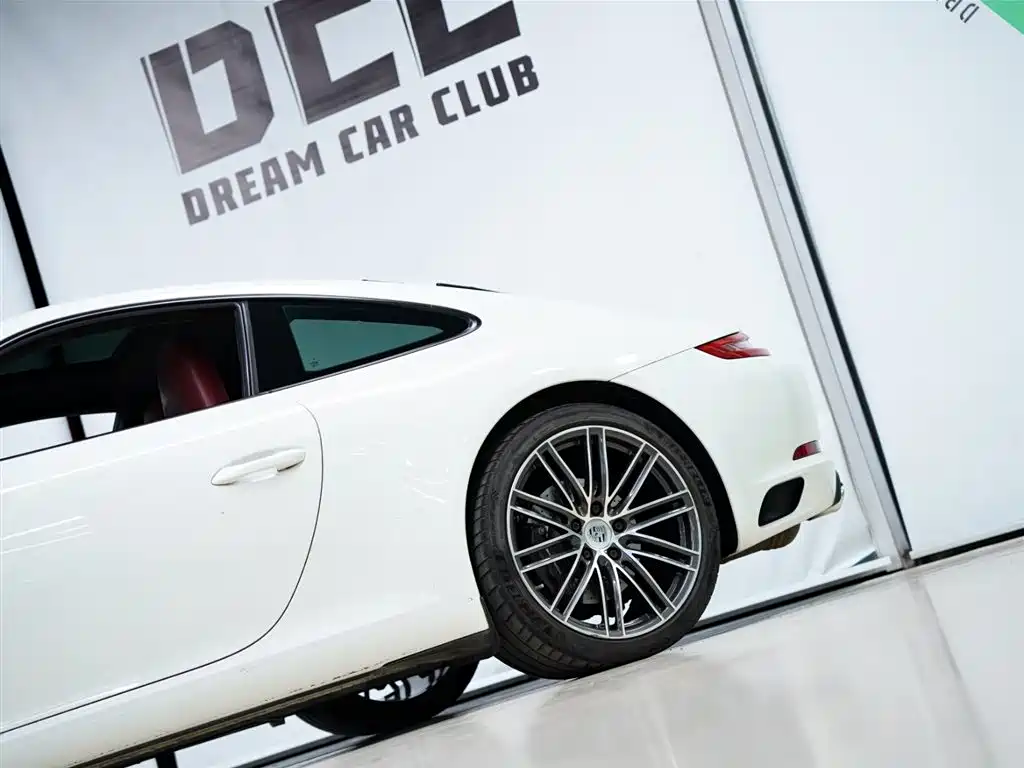 Porsche 911 2016 Carrera 3.0T фото 22