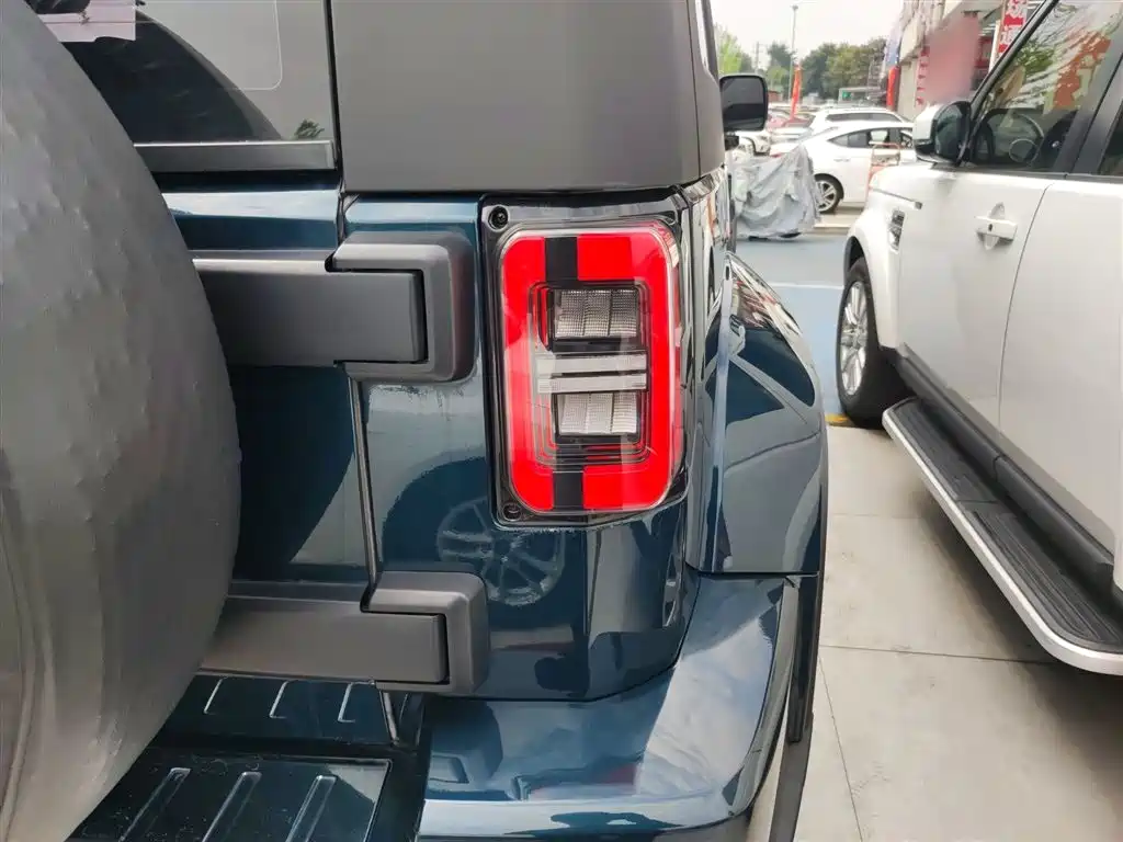 BAIC ORV Beijing Offroad BJ40 2019 Facelift 2.0T Automatic 4WD Urban Hunter Premium China V фото 23