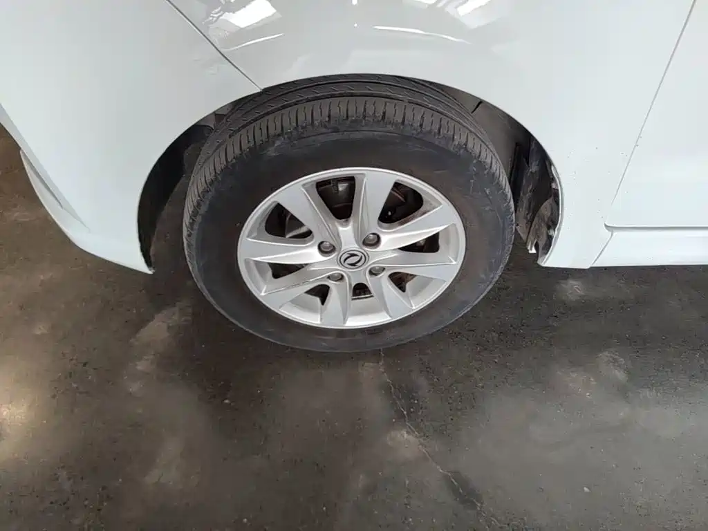Dongfeng Fengguang Fengguang 330 2023 2019 1.5L 330S Manual Comfort China VI