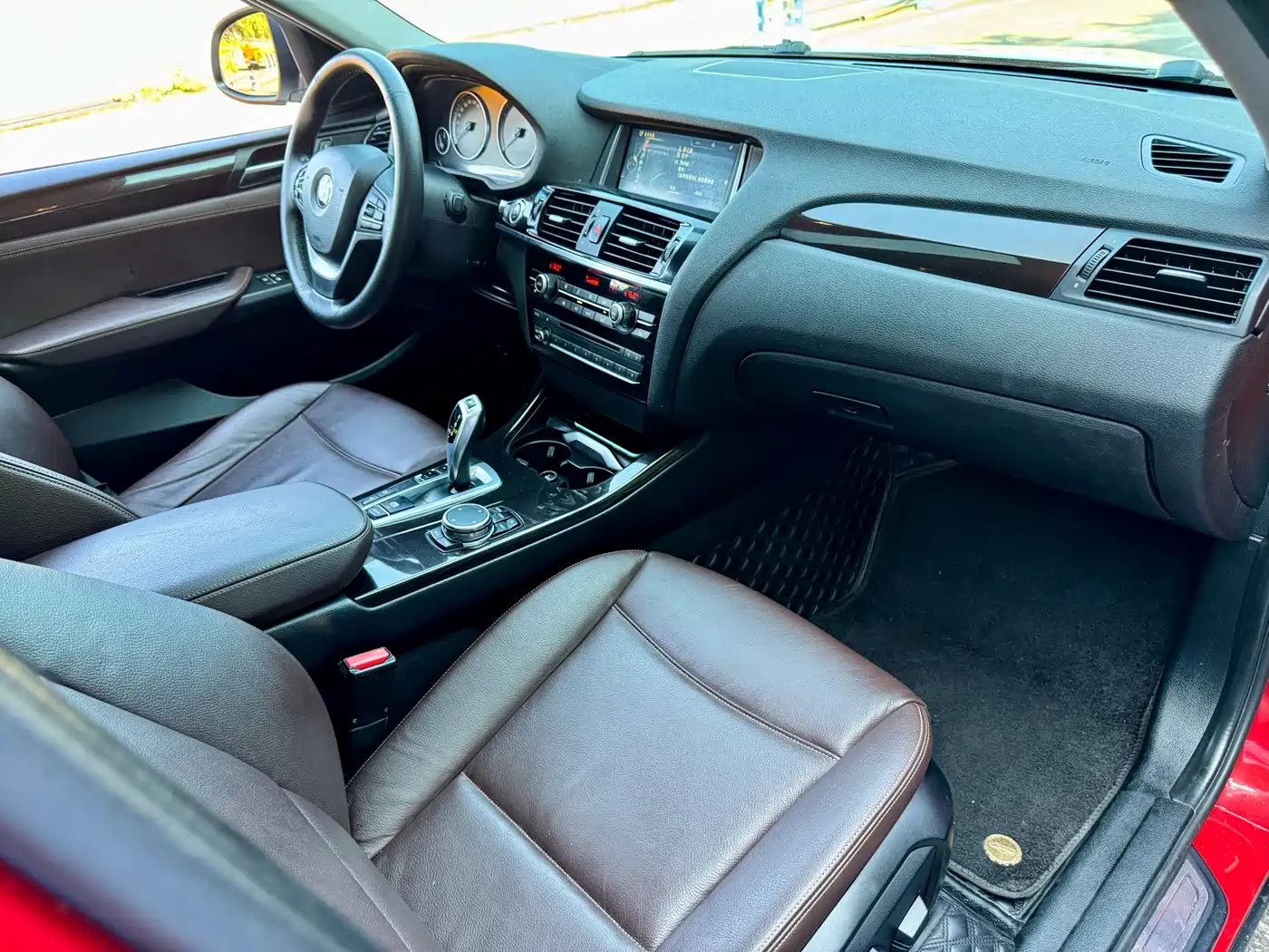 Фото 8 - BMW X4