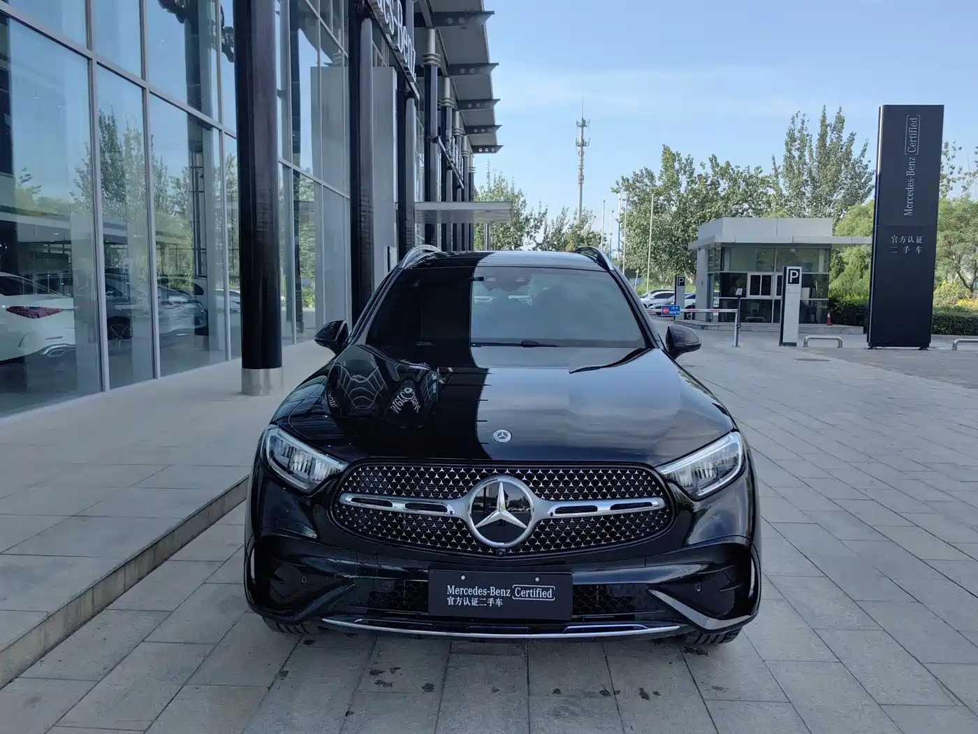 Mercedes-Benz GLC 2026 2026 GLC 260 L 4MATIC Luxury Edition