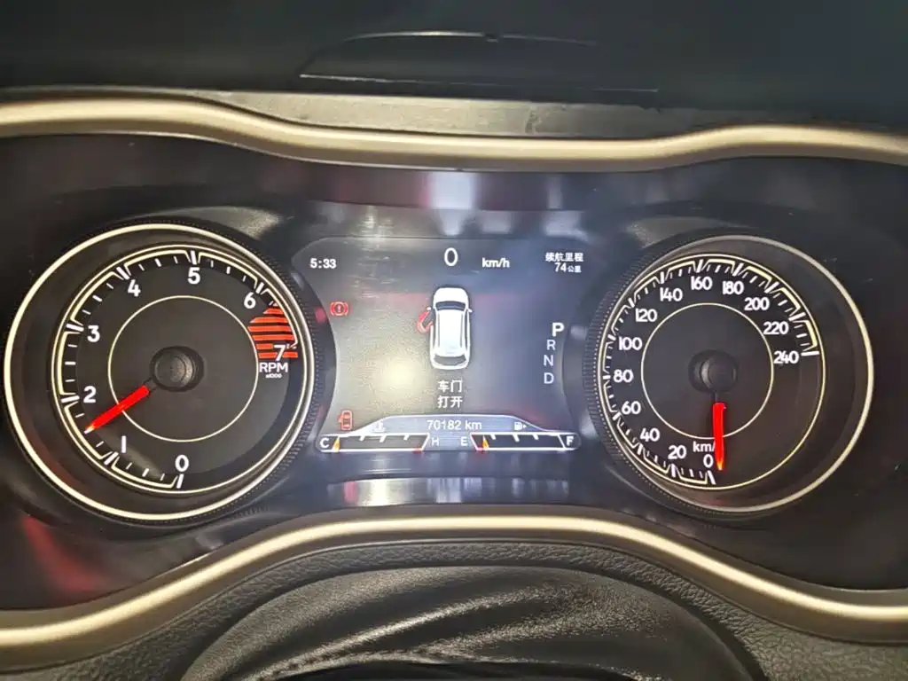 Jeep Cherokee 2018 2017 2.4L Leading Smart Edition