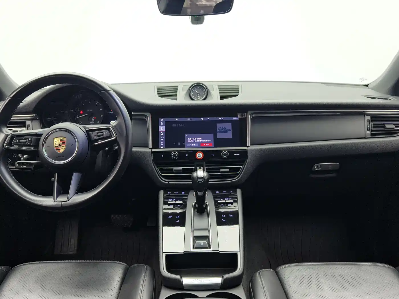 Porsche Macan 2023 Macan 2.0T фото 8