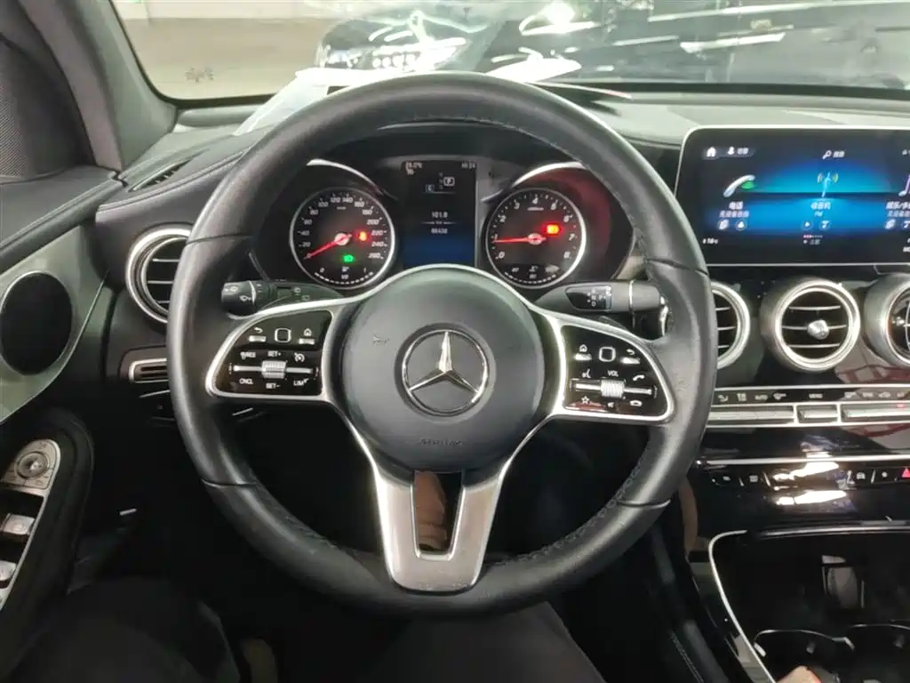 Mercedes-Benz GLC 2020 GLC 260 L 4MATIC Dynamic фото 11