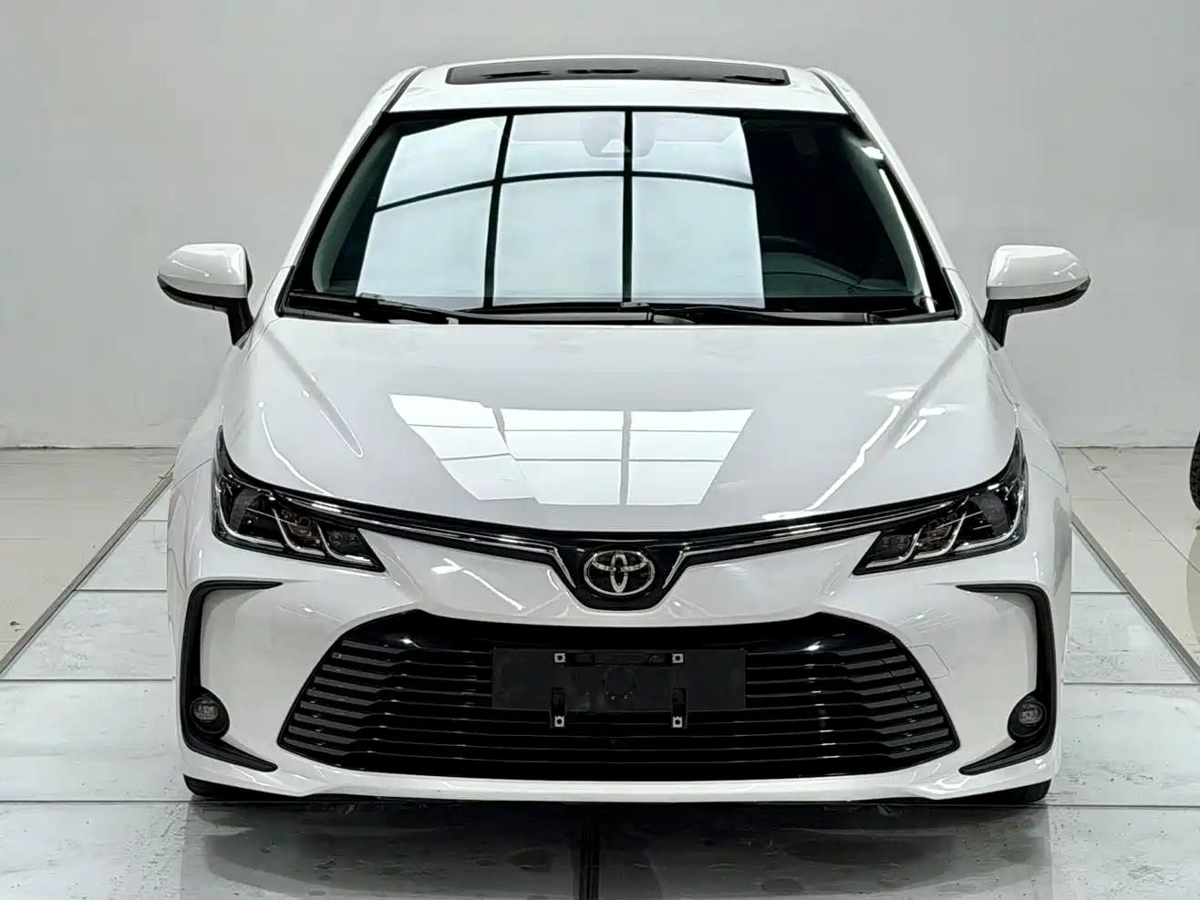 Toyota Corolla 2023 1.2T Elite Edition фото 2