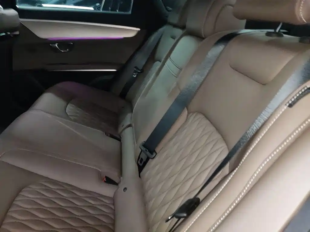 BYD Han 2025 DM-i 125KM Premium фото 17