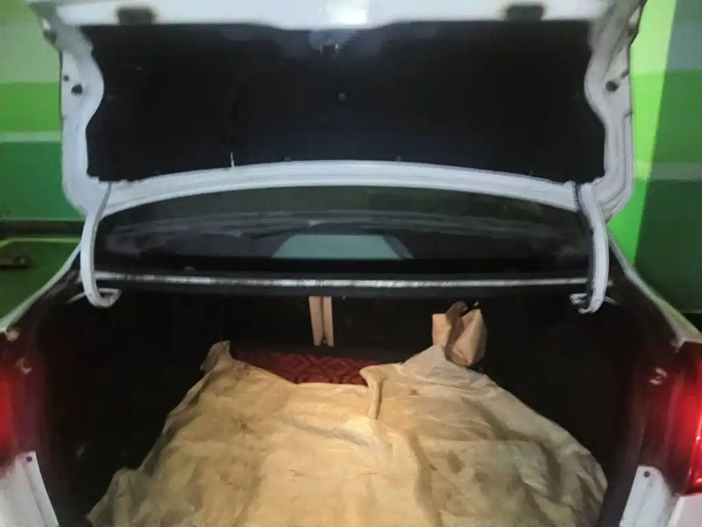 Photo 13 - Buick Excelle