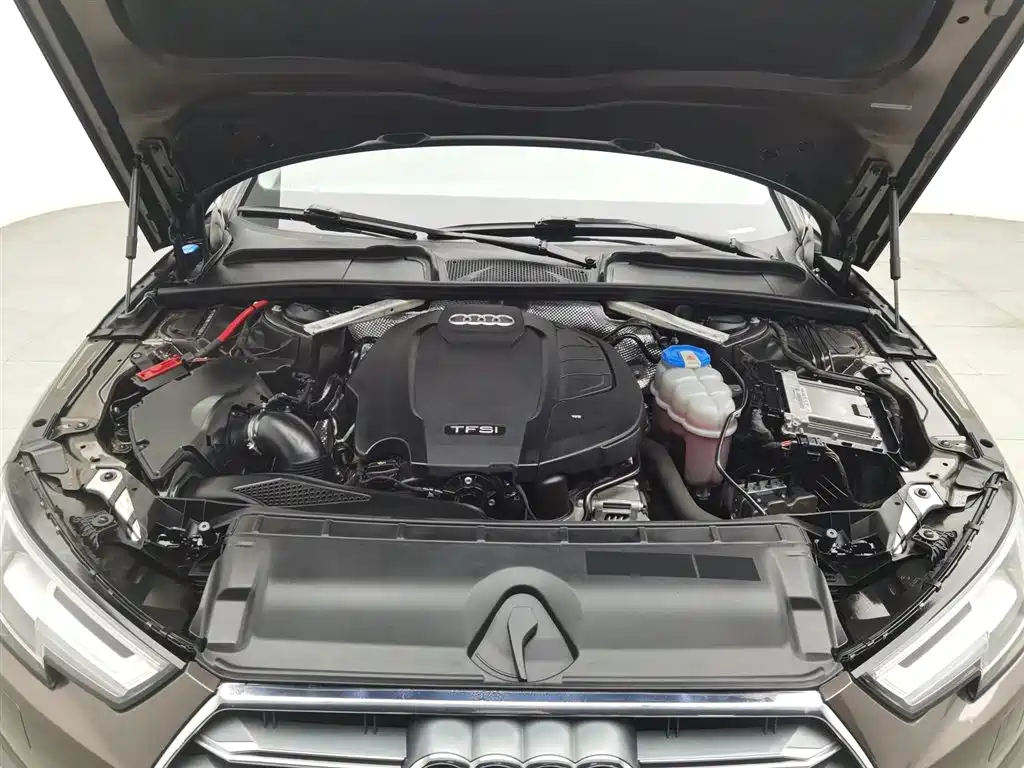 Audi A4L 2019 40 TFSI Fashion (China V) фото 6