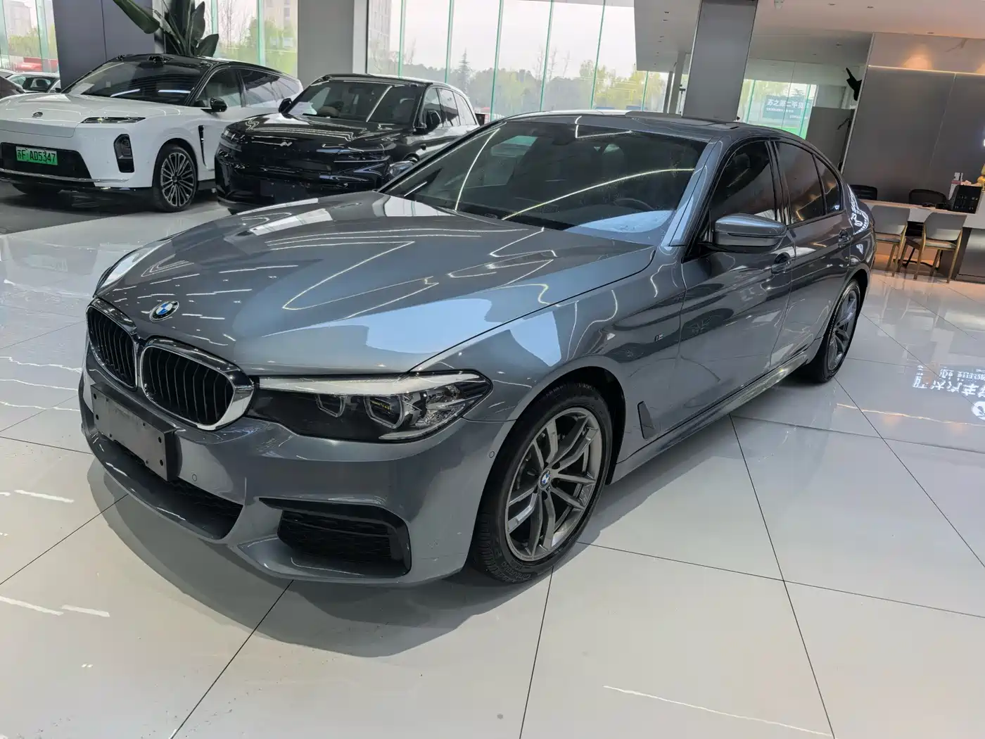 BMW 5 Series (Import) 2019 525i M Sport Package