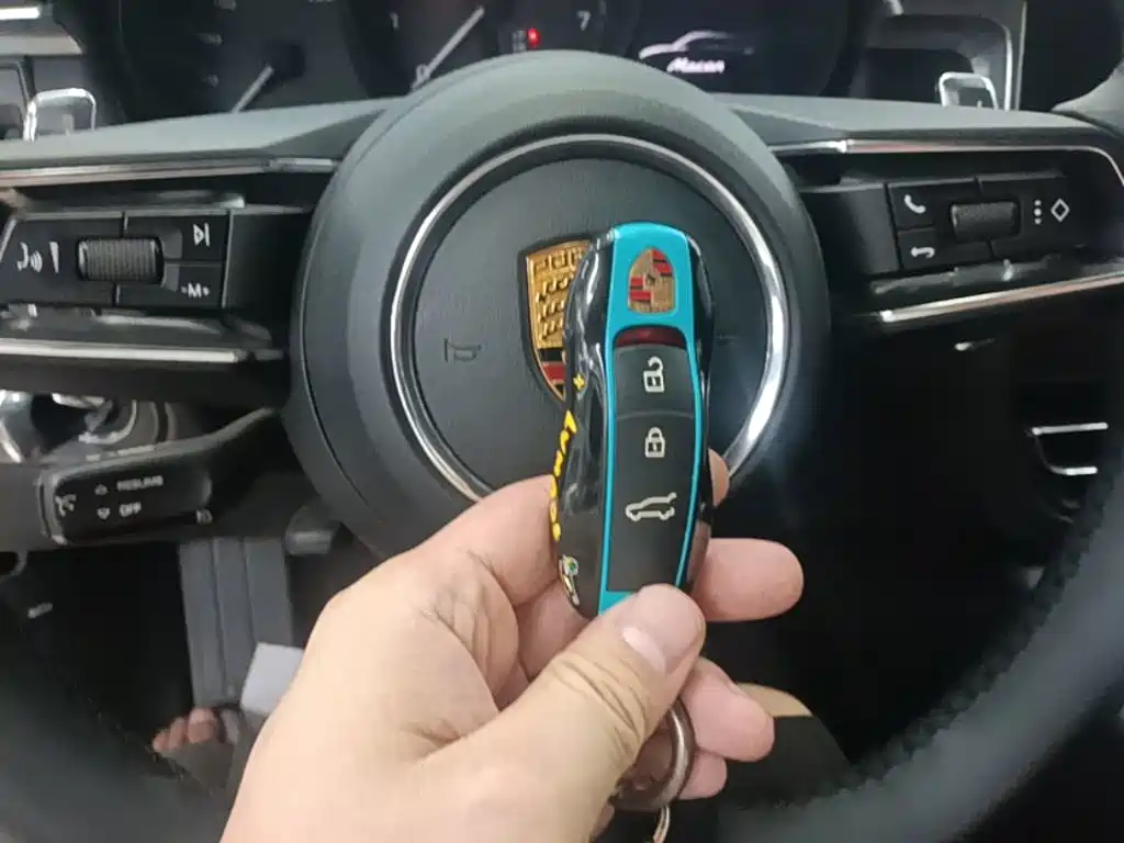Фото 9 - Porsche Macan