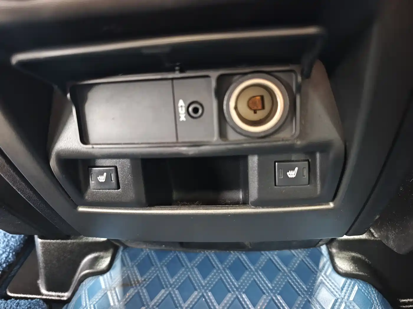 Land Rover Range Rover Sport 2010 3.0 TDV6 HSE Diesel фото 22