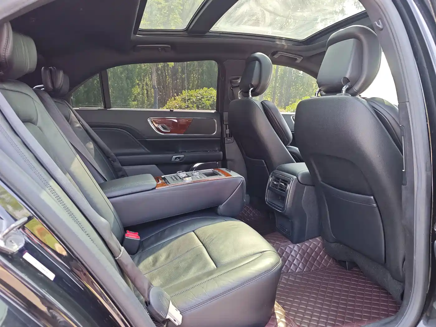 Lincoln Continental 2018 2017 2.0T 2WD Elegance Edition