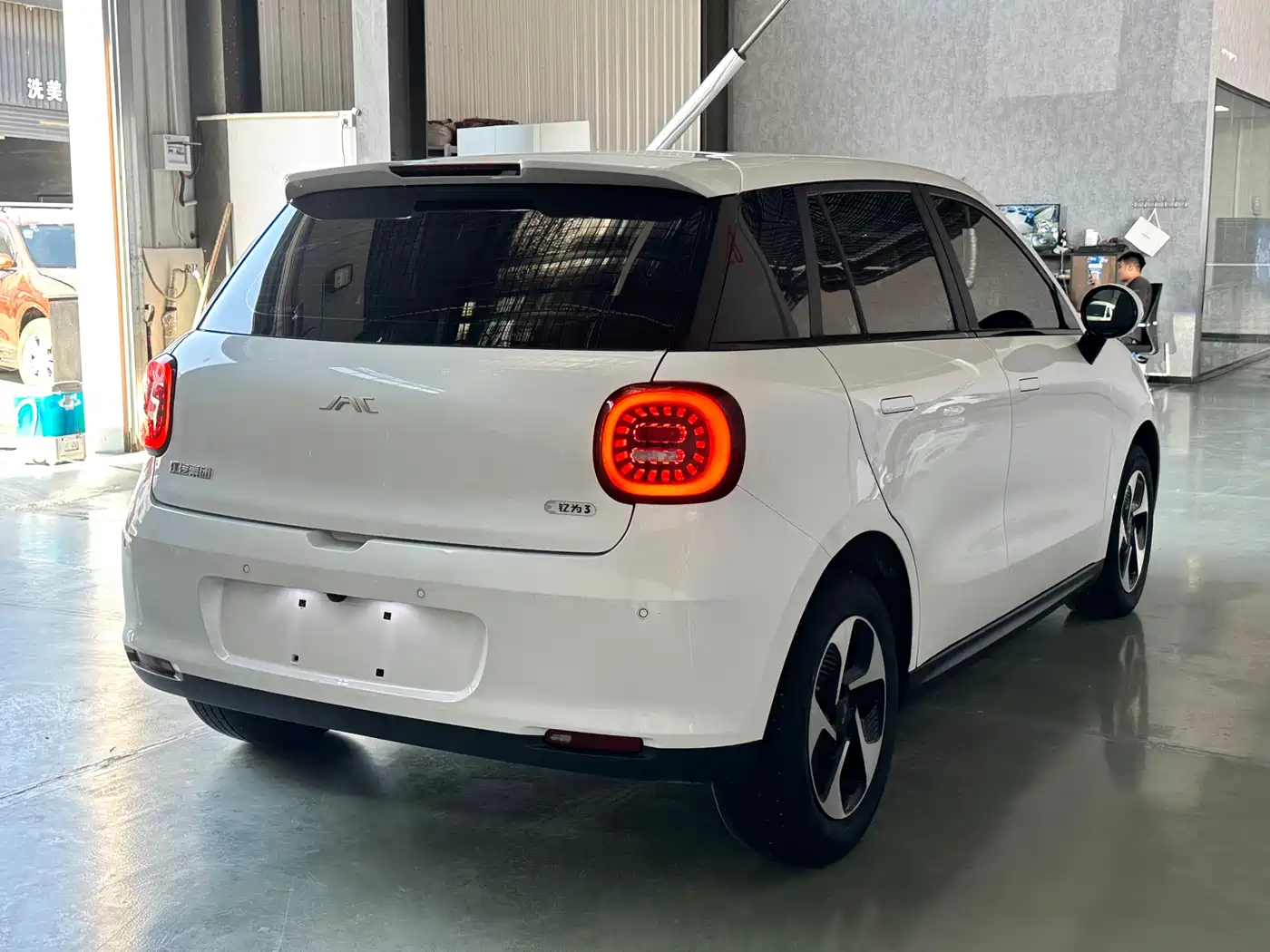 JAC Yiwei Yiwei 3 2024 2024 Beloved Edition 330km Air