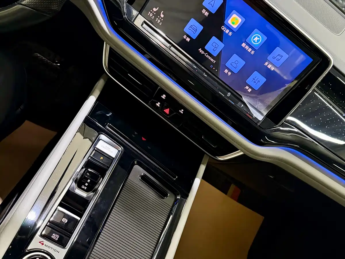Volkswagen Teramont 2021 380TSI 4WD Premium Luxury Edition фото 15