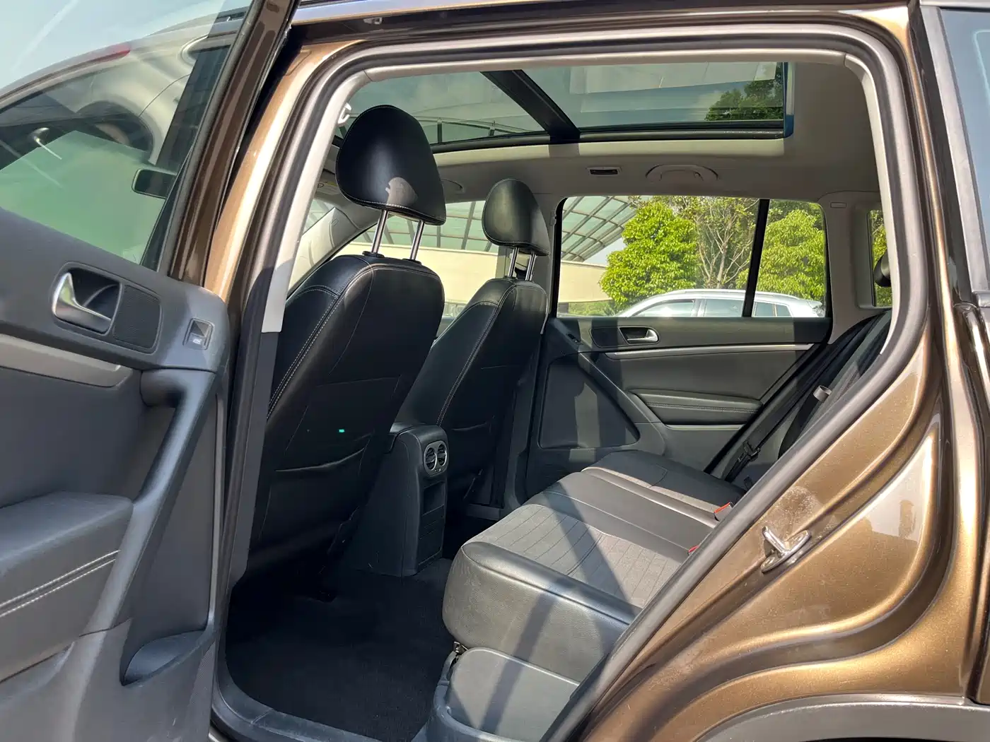 Volkswagen Tiguan 2016 Model 300TSI Automatic 4WD Trend Vision Edition фото 5