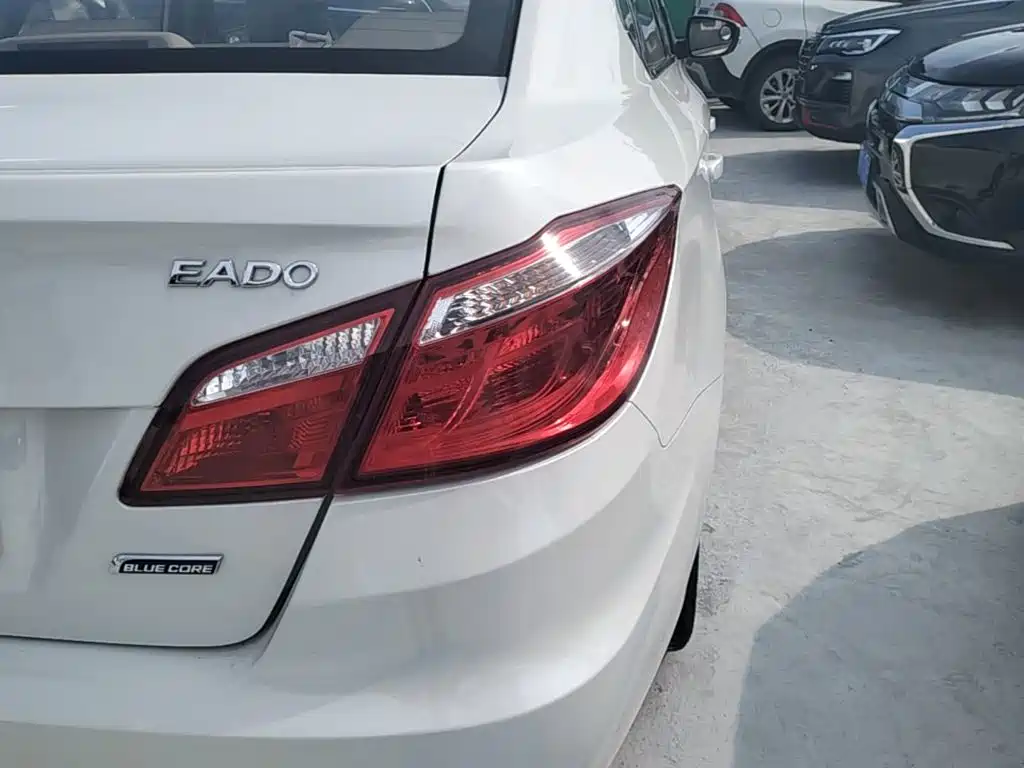 Changan Eado 2014 2014 1.6L Manual Luxury